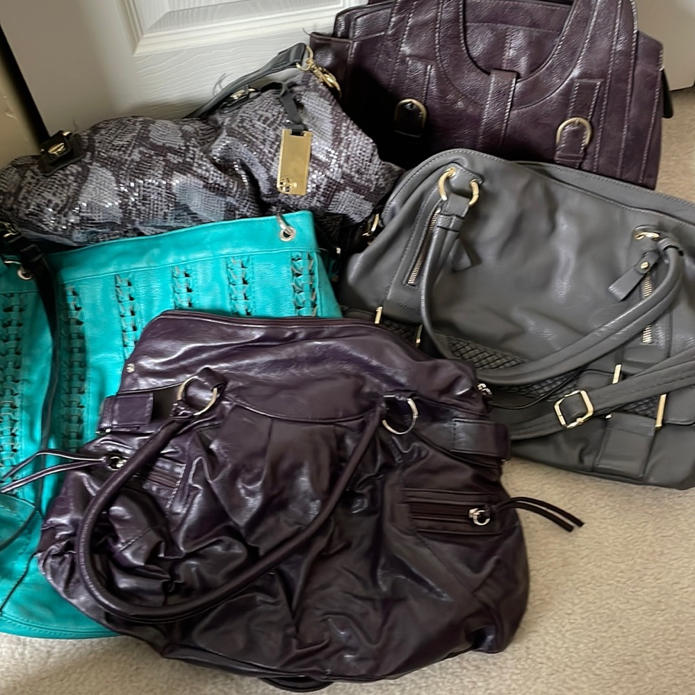 Your purse collection starts here.